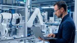 Atoms reúne capital para ampliar su plataforma de robótica e inteligencia artificial industrial.