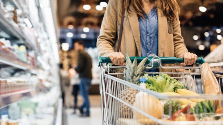 El IOCP estima que el consumo privado avanzó 0.1% mensual en junio de 2026