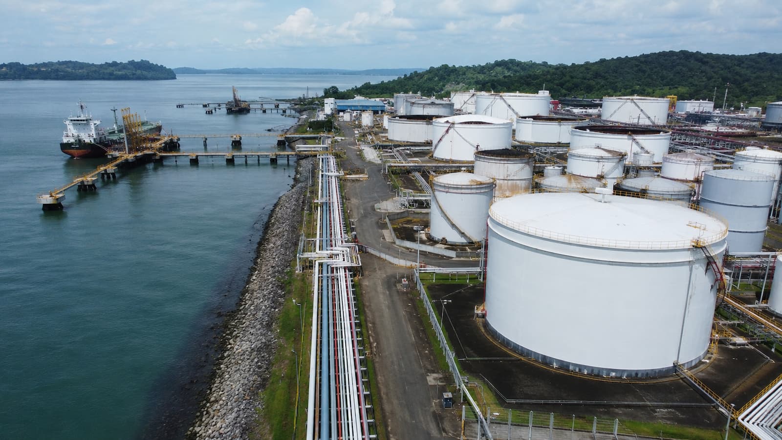 Oleoducto y terminales de Petroterminal de Panamá futura empresa 100% estatal.