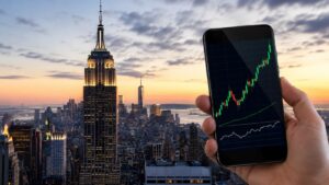 Empire State sorprende al alza antes de las minutas de la Fed y con el USD MXN cerca de 17.02.