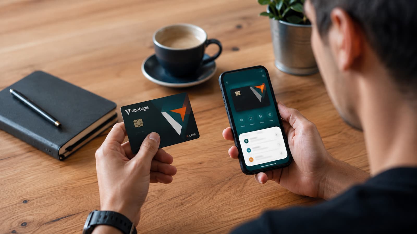 Usuario revisa condiciones de V Card antes de usar una promoción de Vantage.